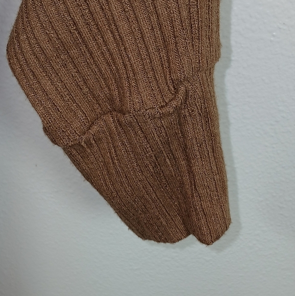 LNA Women's crossover V neck ribbed knit sweater size small - Picture 5 of 7